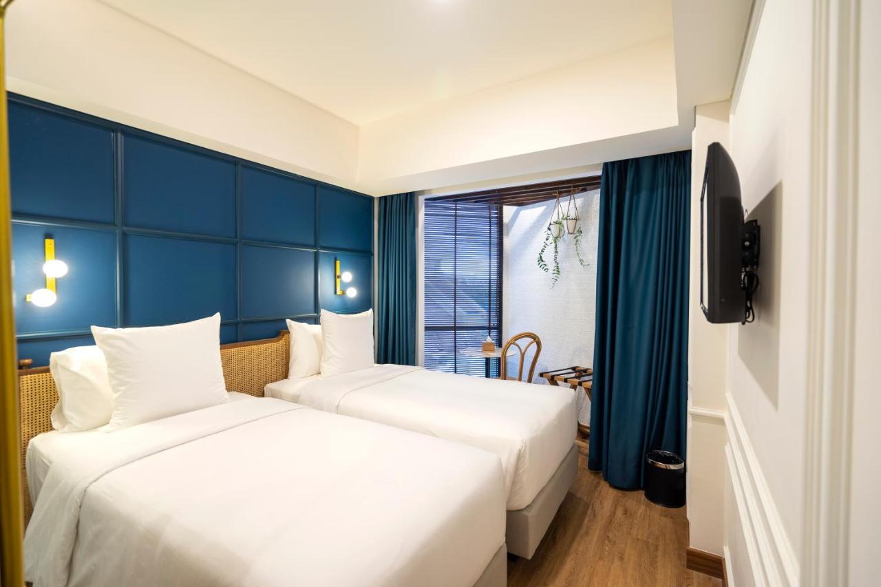 แมซง เตราสกีตา Hotel บันดุง ภายนอก รูปภาพ
